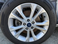 2017-2019 Ford Escape 17x7.5 Aluminum 5 Double Spoke Wheel Silver