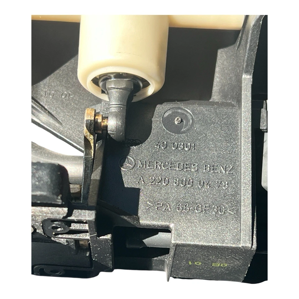 00-06 Cierre maletero trasero mercedes-benz s550 clase s a 220 800 04 78 original OEM Foto 4 de 4