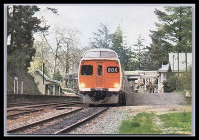 Ansichtskarte Eisenbahn / State Transport Authority 2000 Class Diesel Railcars