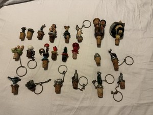 22 Pieces Vintage Wine Cork Bottle Stoppers Mixed Collections￼
