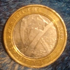 The First World War 2 Pound Coin 1914 - 1918 2016 edition £2 WW1 | |RARE FIND
