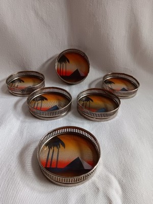 Art Deco Glasuntersetzer Untersetzer Metallrand Glasboden Pyramide Palmen