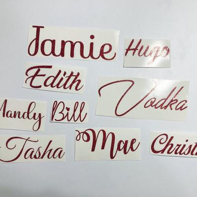 Personalisierte rote Glitzer Namen Vinyl Aufkleber in mehreren Schriftarten und Größen