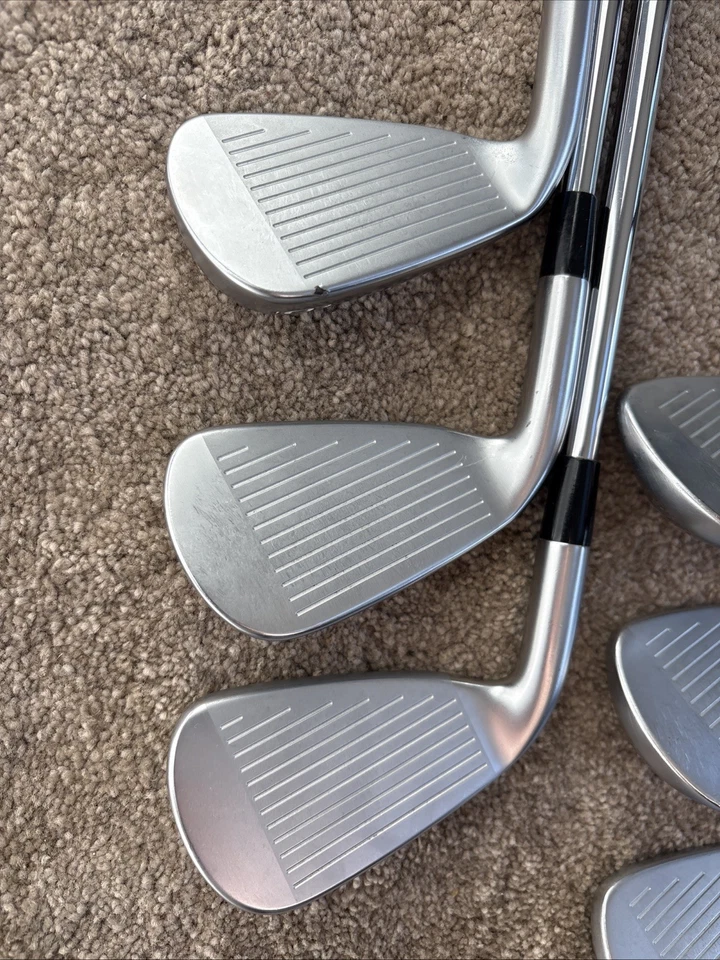 Mizuno JPX 919 Hot Metal 4-PW Irons Dynamic Gold 105 R300 Regular - Image 4 of 4