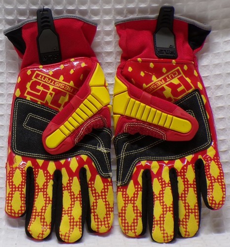 West Chester 87015 M R15 Glove with Heavy Duty Grip Cut Level A5............2D1 - Picture 3 of 5
