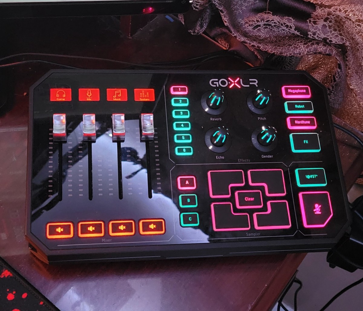 TC-HELICON GOXLR [DOOR PICKUP ONLY, NO TRADE OFFERS] | eBay