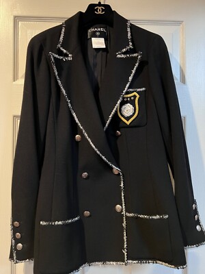 CHANEL 05C VINTAGE ICONIC NEW BLACK TWEED JACKET GOLD CAMELLIA CC