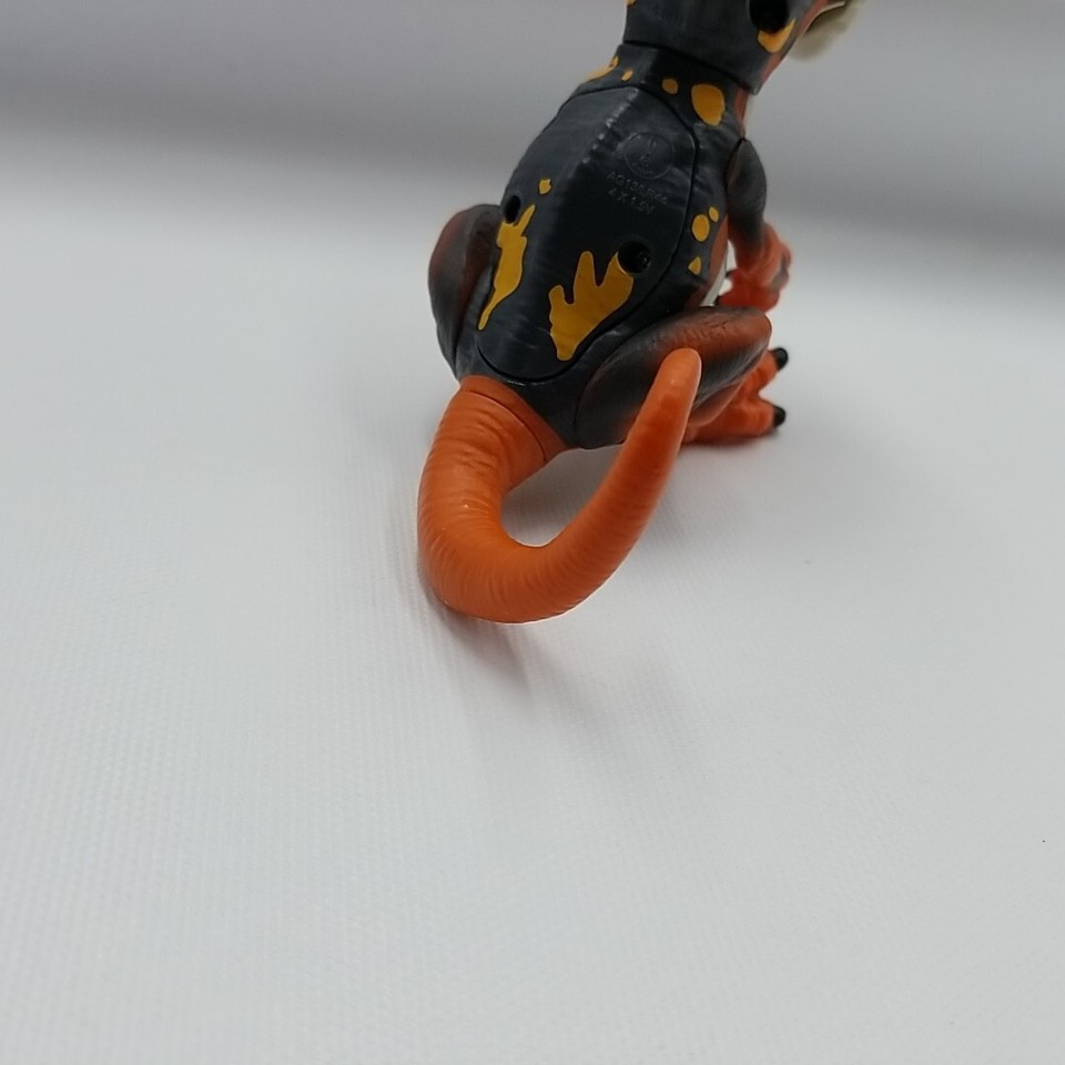 Untamed Raptor Fingerlings Toy Blaze (Orange) Interactive Dinosaur ...