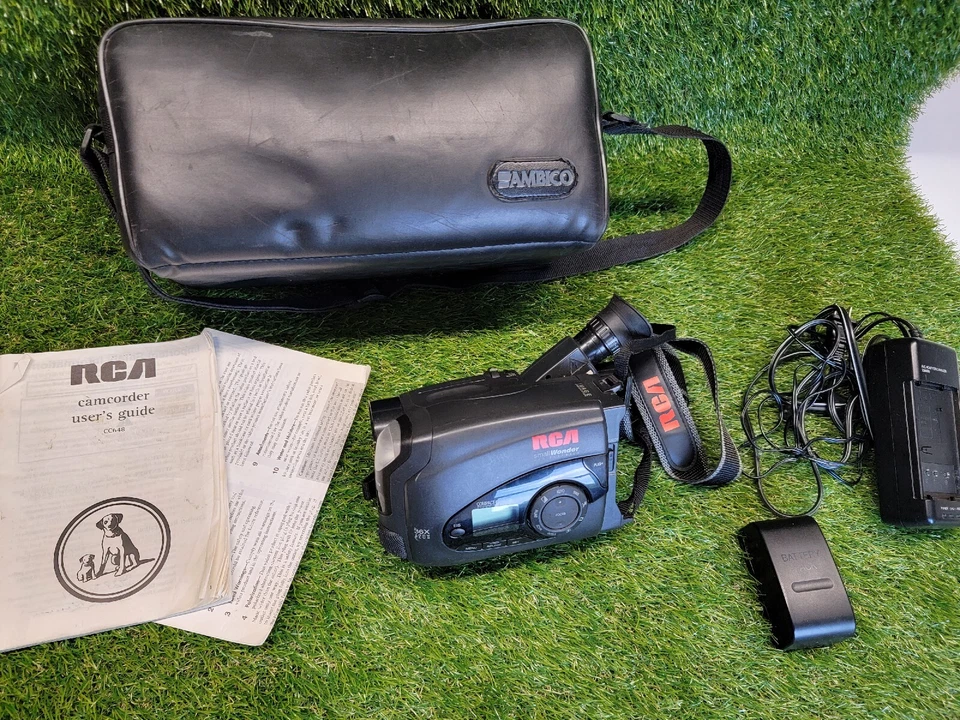 RCA CC648 VHS-C Camcorder Small Wonder - Untested - Made in Japan - Image 3 of 4