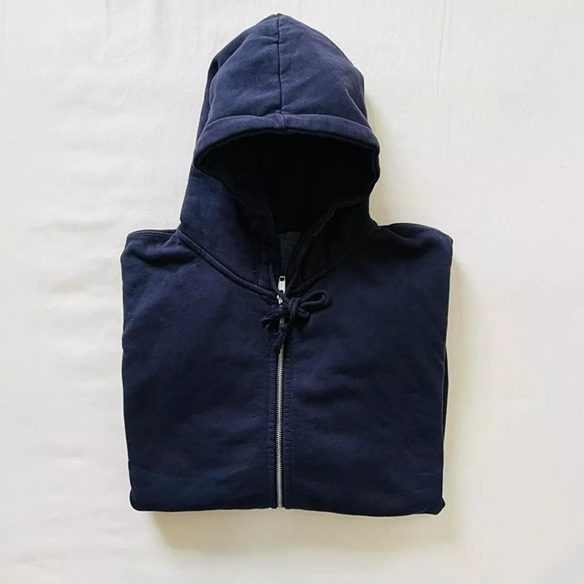 Brandy Melville Christy New York Hoodie (Navy Blue), Women's Fashion, Tops,  Other Tops on Carousell