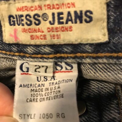 Woman Guess Jeans Vintage Triangle Patch USA Mom Fit Size 27