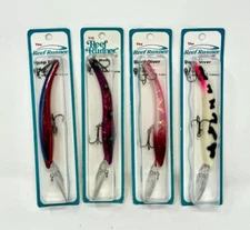 * THE REEF RUNNER * DEEP DIVER ' 800 SERIES ' MIXED LOT OF 4 '