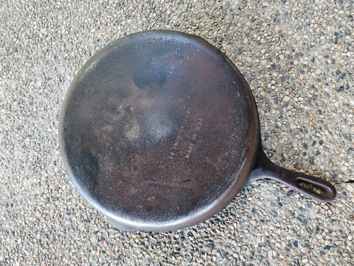 Vintage unmarkiert 14 Zoll Wagner Ware #12 "A" Gusseisen Pfanne DBL Ausgießer - Bild 4 von 5
