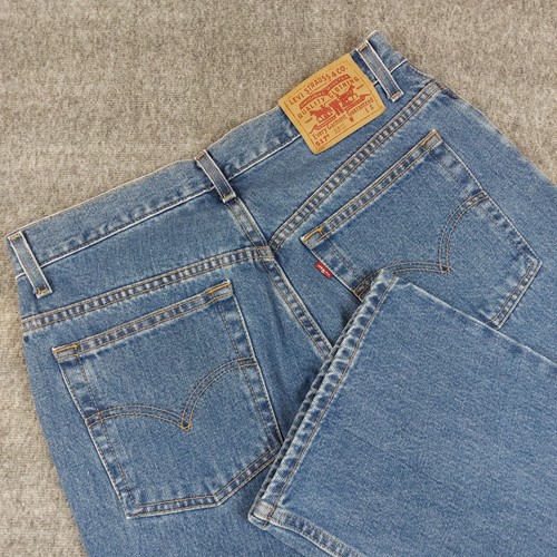 Vintage 90s Levi’s Men's 517 Red Tab Slim Fit Boot Cut Denim Jeans 32x30.5 USA