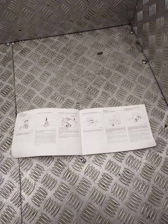 Toyota Land Cruiser (FJ60) 1988 Bedienungsanleitung 01999-60478 BRR10307 - Image 3 of 4