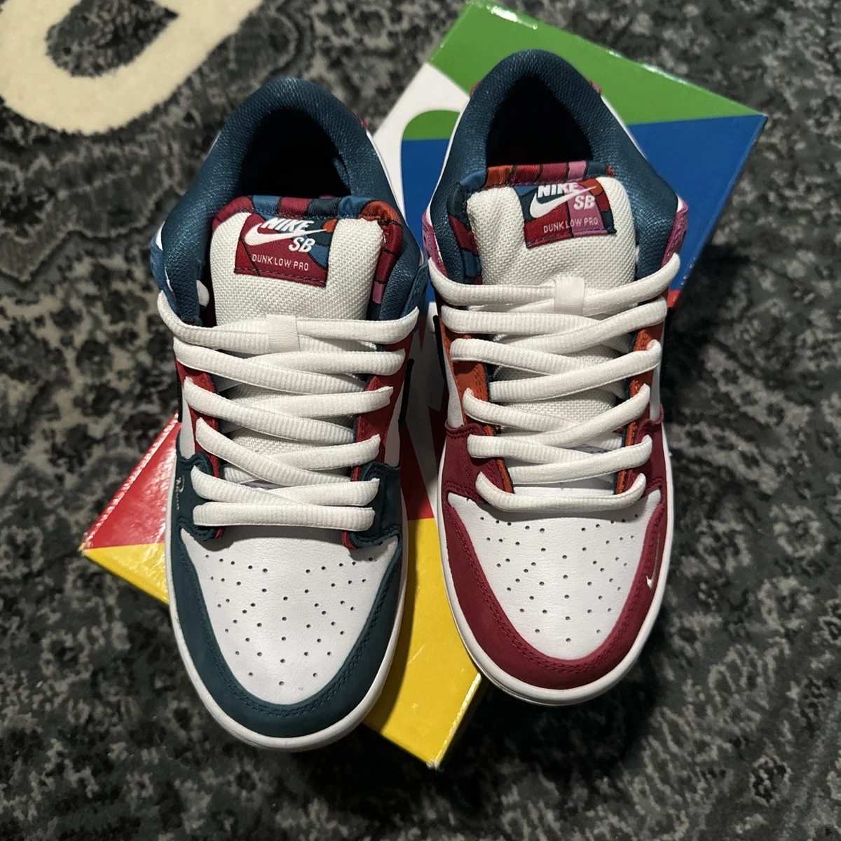 Preços baixos em Nike Parra x Dunk SB Low Friends & Family | eBay