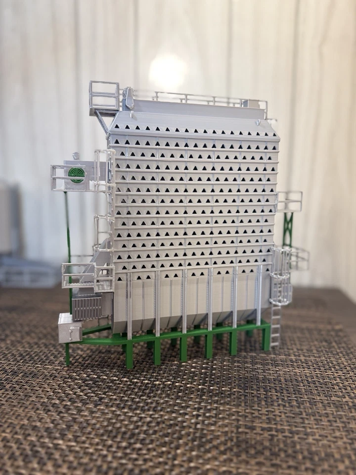 1/64 Scale Mixed Flow Grain Dryer. 3d Printed - Image 2 of 4
