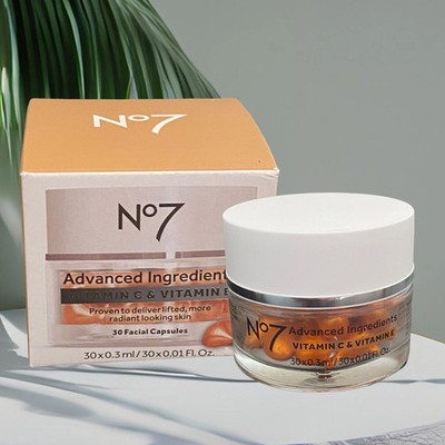 No7 Advanced Ingredients Vitamin C & Vitamin E (30 Facial Capsules) New in box
