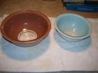 Pair of Vintage Tan and Blue Pyrex 1 1.5 Liter Kitchen Glass Mixing Bowls