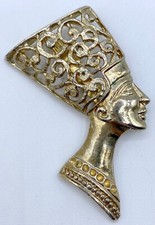 B8-3104 VINTAGE BROOCH GOLD TONE PIN 2.3" EGYPTIAN HEAD