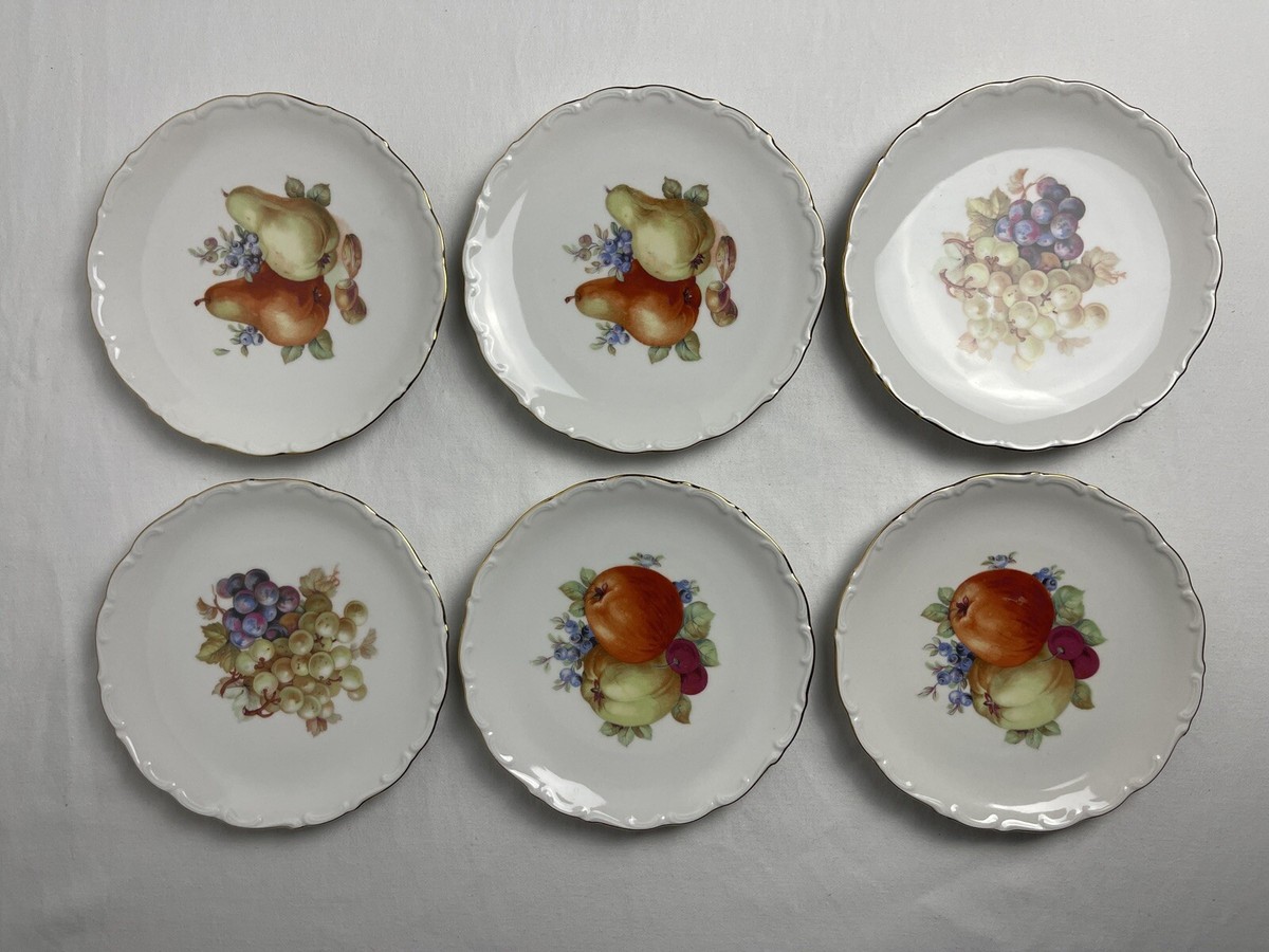 Bavaria Schumann Arzberg Germany #90, 6, 7.5” Plates With Gold