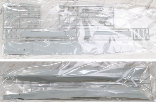 DRAGON 1003 1/350 Scale U.S.S. Ticonderoga CG-47 Assembly Warship Model Kit - Picture 3 of 11