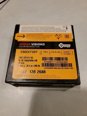 Kodak VISION3 250D Color Negative Film 7207 16mm 100' Roll
