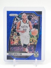 KHRIS MIDDLETON 2024-25 PANINI PRIZM BLUE SHIMMER FOTL /35 #153 BUCKS Q4362