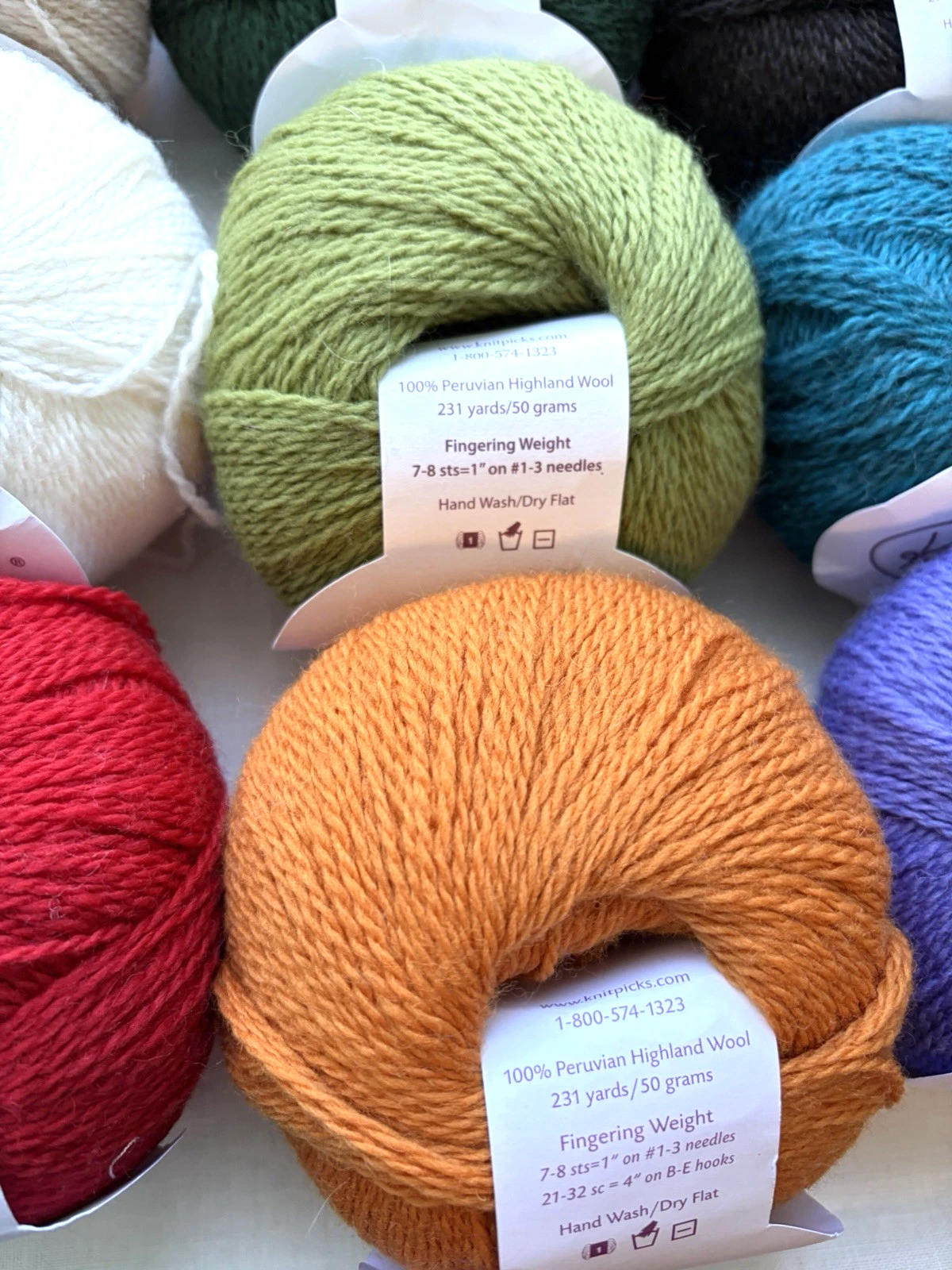 Knit Picks PALETTE - Lot 16 - Peruvian Highland Wool - Fingering - 231 yds/50g - product detail image 8