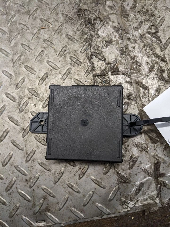 RAM1500 2016 Chassis ECM 1171841 - Image 3 of 4