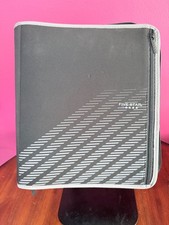 T6 Mead Trapper Keeper zipper close Binder Five Star Black 3 Ring