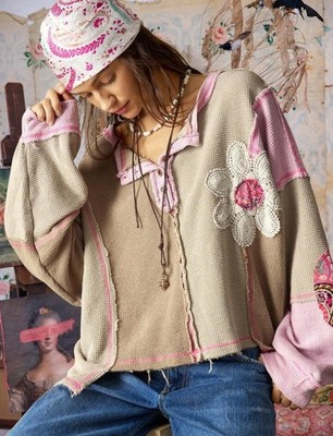 POL Beige Pink Cream Light Weight Patchwork Sweatshirt Sweater Patchwork Top  L