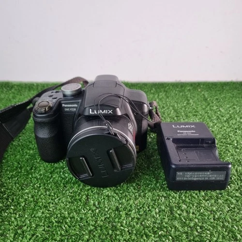 Panasonic LUMIX DMC-FZ28 Digital Bridge Camera Black 10.1MP 18x Zoom Leica Lens