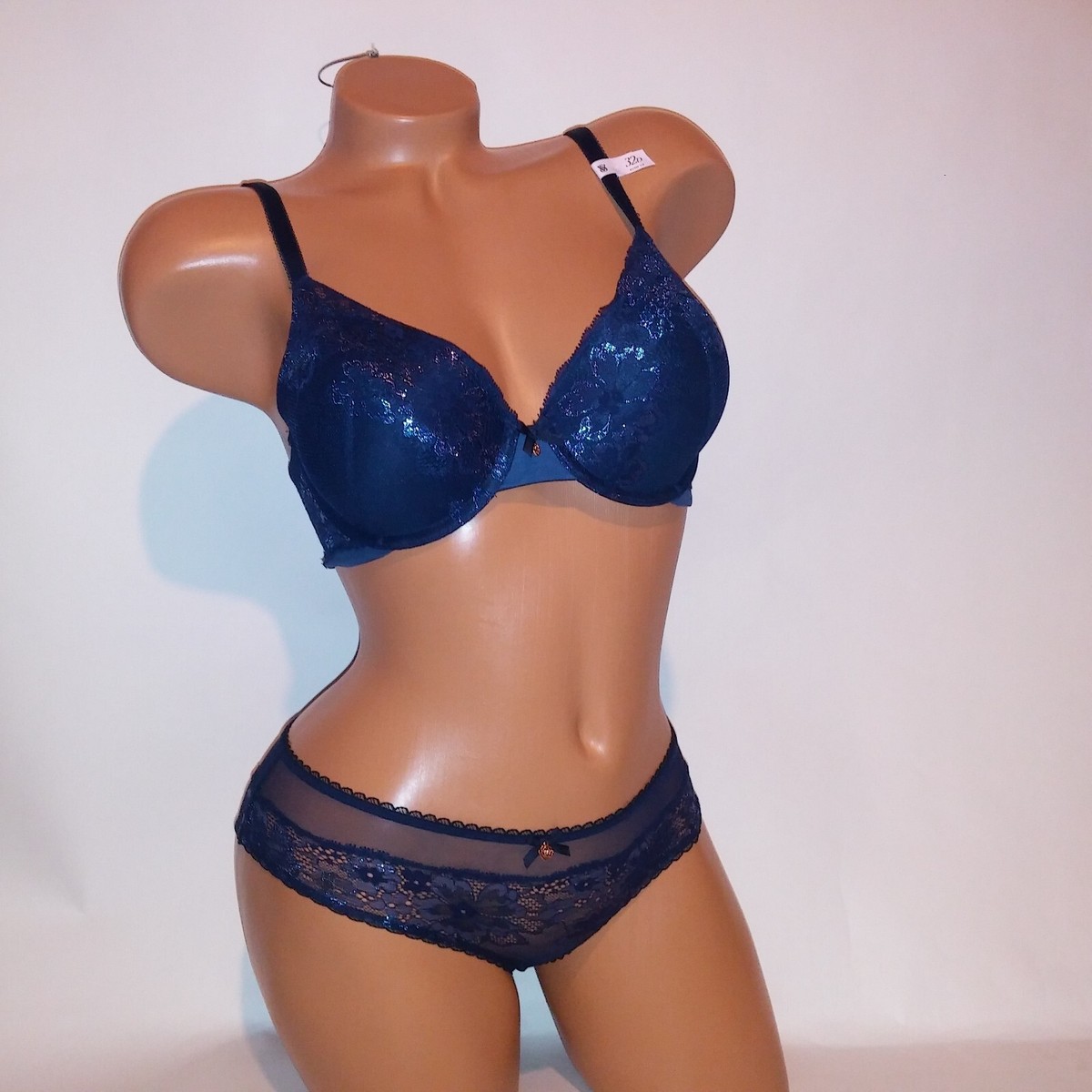 Victoria Secret Bra Set 32D Push Up Perfect Shape XS Hiphugger