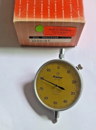 MITUTOYO DIAL INDICATOR 3230-01 0.01 - 2.5 mm NEW Japan
