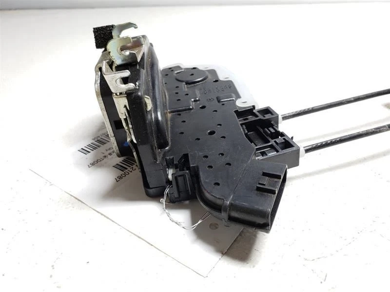 2011 Infiniti G37 Front Right Door Lock Actuator OEM 80500-JL00B Foto 3 de 4