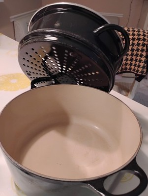 Rare Le Creuset 24cm Dutch Oven complete With Lid and Steamer Basket Black 4.5QT