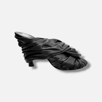 Givenchy Women's Black Show Twist Leather Mule Pumps Shoes Size EU:38.5 US:8.5