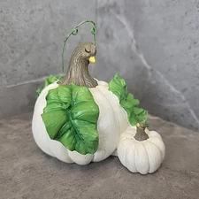 Enesco Home Grown Quail White Pumpkins Figurine Momma & Baby Hen Chick Fall VGUC