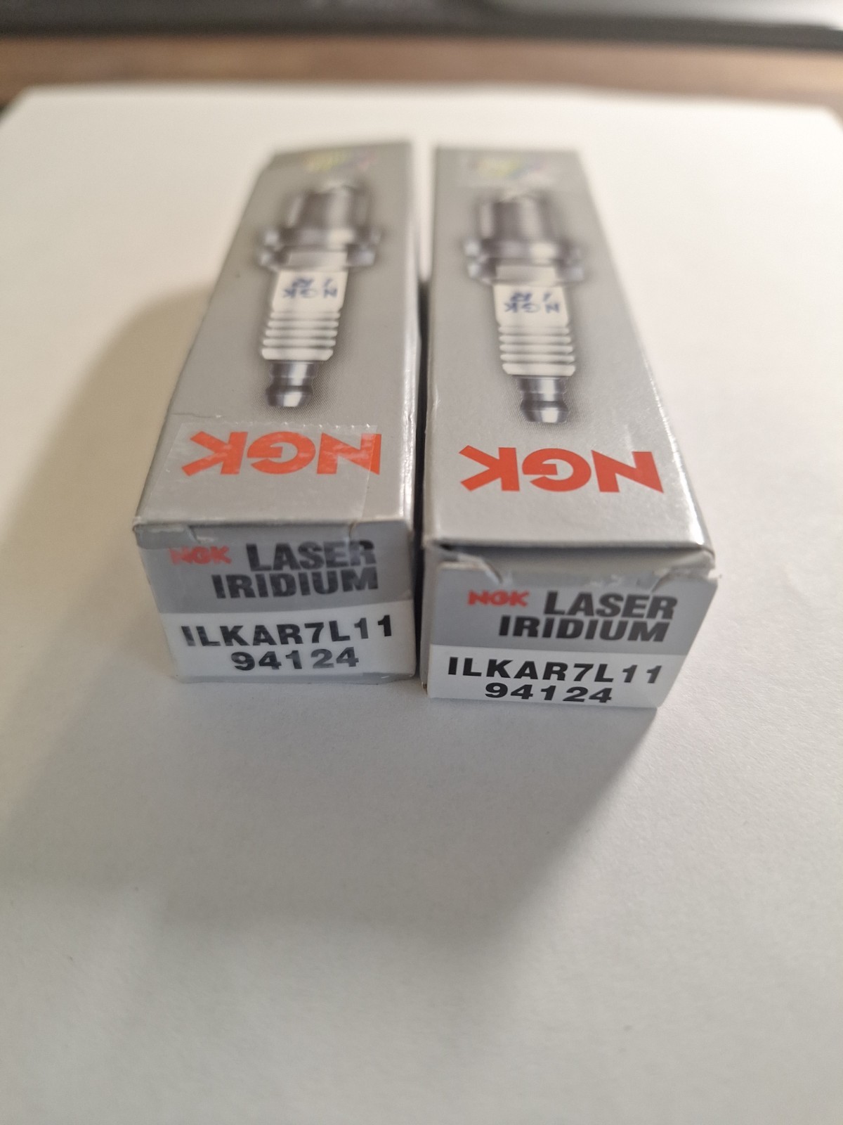 Pack Of 2 Genuine NGK Laser Iridium Spark Plugs. ILKAR7L11 94124