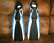Aqualung Phazer R scuba diving snorkeling fins good shape blue black white