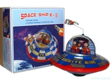 Flying Saucer Space Ship X-11 Tin Toy Windup Astronaut Space Man UFO