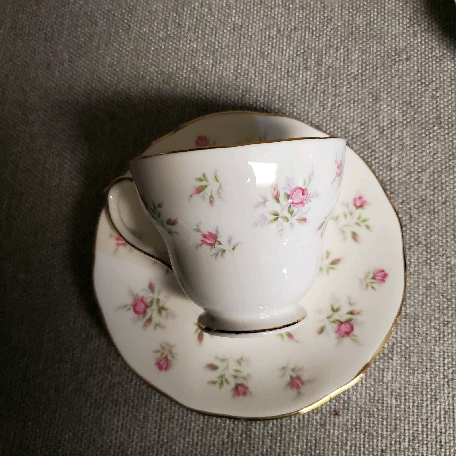 VINTAGE DUCHESS BONE CHINA MARIE № 351 TEACUP & SAUCER eBay