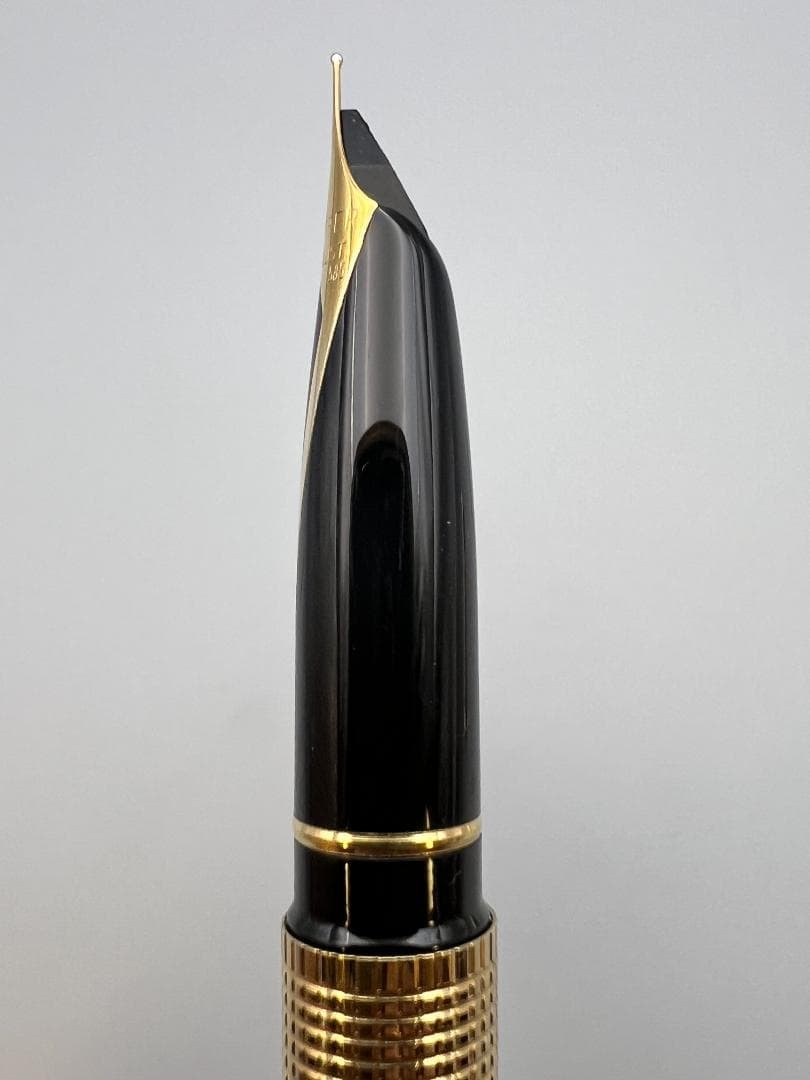 Sheaffer 14K 585 Fountain Pen Gold Nib Model Vintage Rare
