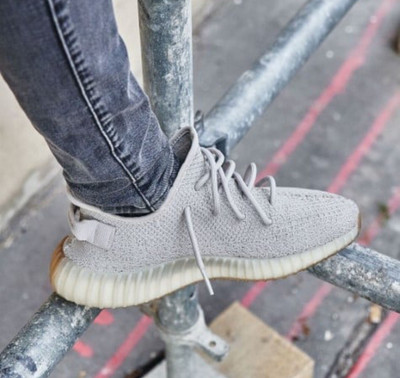 adidas Yeezy Boost 350 V2 Sesame Size