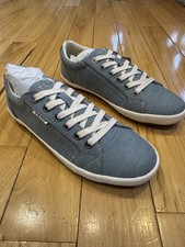 NWT Taos Star Women s size 7- Lake Blue Hemp Sneakers