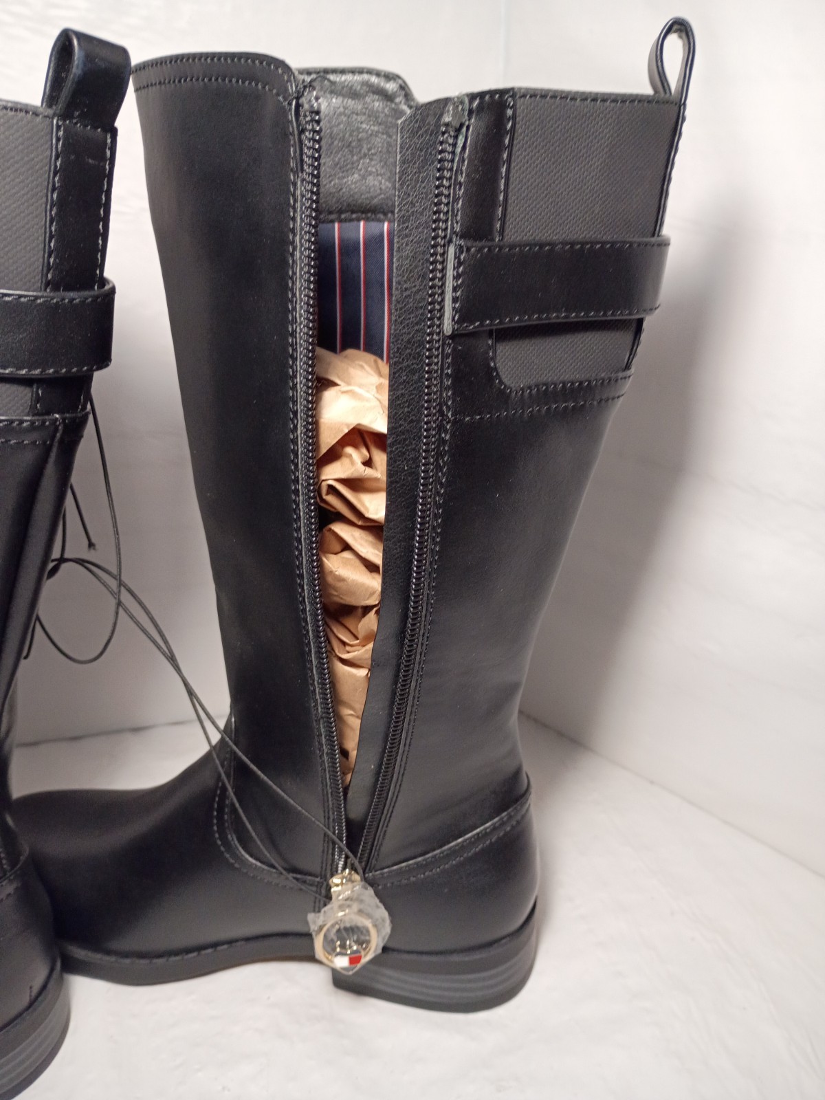 NWOB Tommy Hilfiger Kids Black Faux Leather Vallary Mid-calf Riding Boots Size 1 thumbnail 10