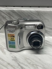 Nikon COOLPIX 3100 Compact Digital Camera Silver 3-4.9MP TESTED WORKING