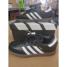 NWT adidas Unisex Samba Indoor Sneaker, Black/White/Gum-SZ 2.5 Little Kid