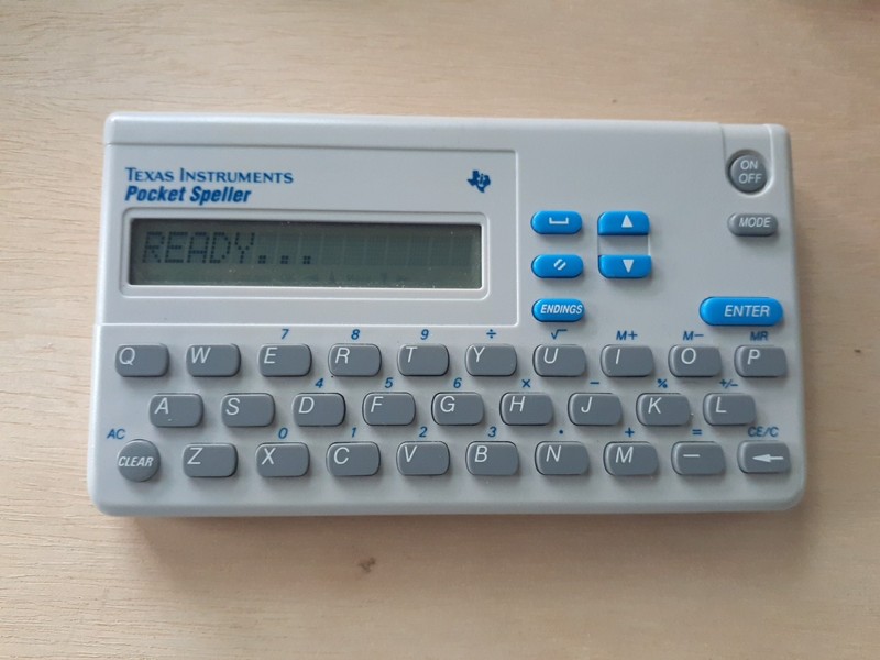 Vintage 1990 Texas Instruments TI Pocket Speller PS-3000. Works!! Batteries Incl